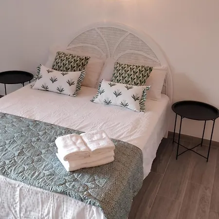 Jupiter Rmli Mint Apartament *